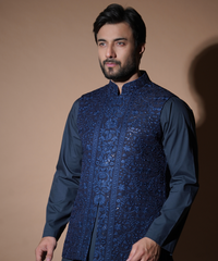 Navy Blue Resham Embroidered Silk-Blend Waistcoat Kurta (3-Piece) - Image 3