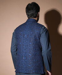 Navy Blue Resham Embroidered Silk-Blend Waistcoat Kurta (3-Piece) - Image 5