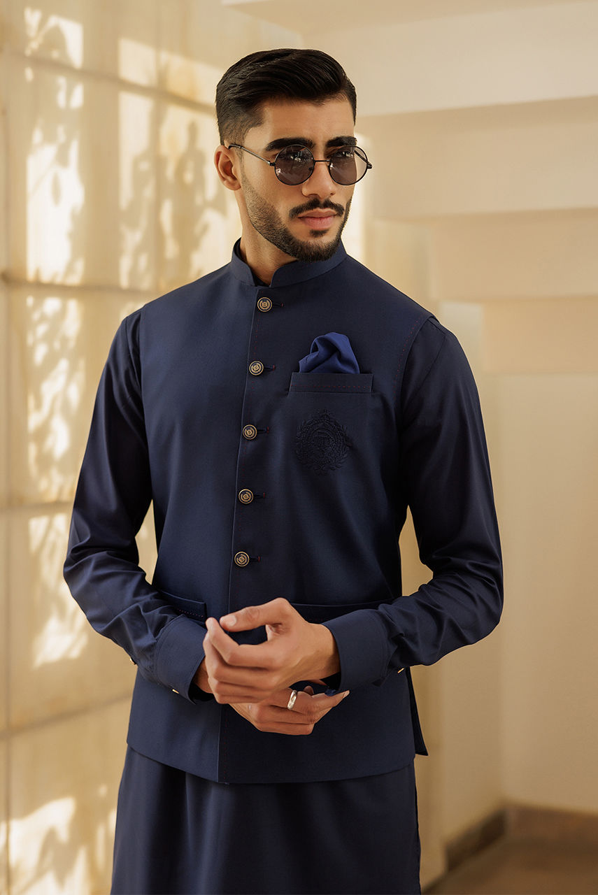 Navy Blue Embroidered Suiting Waistcoat Kurta (3-Piece) - Image 2