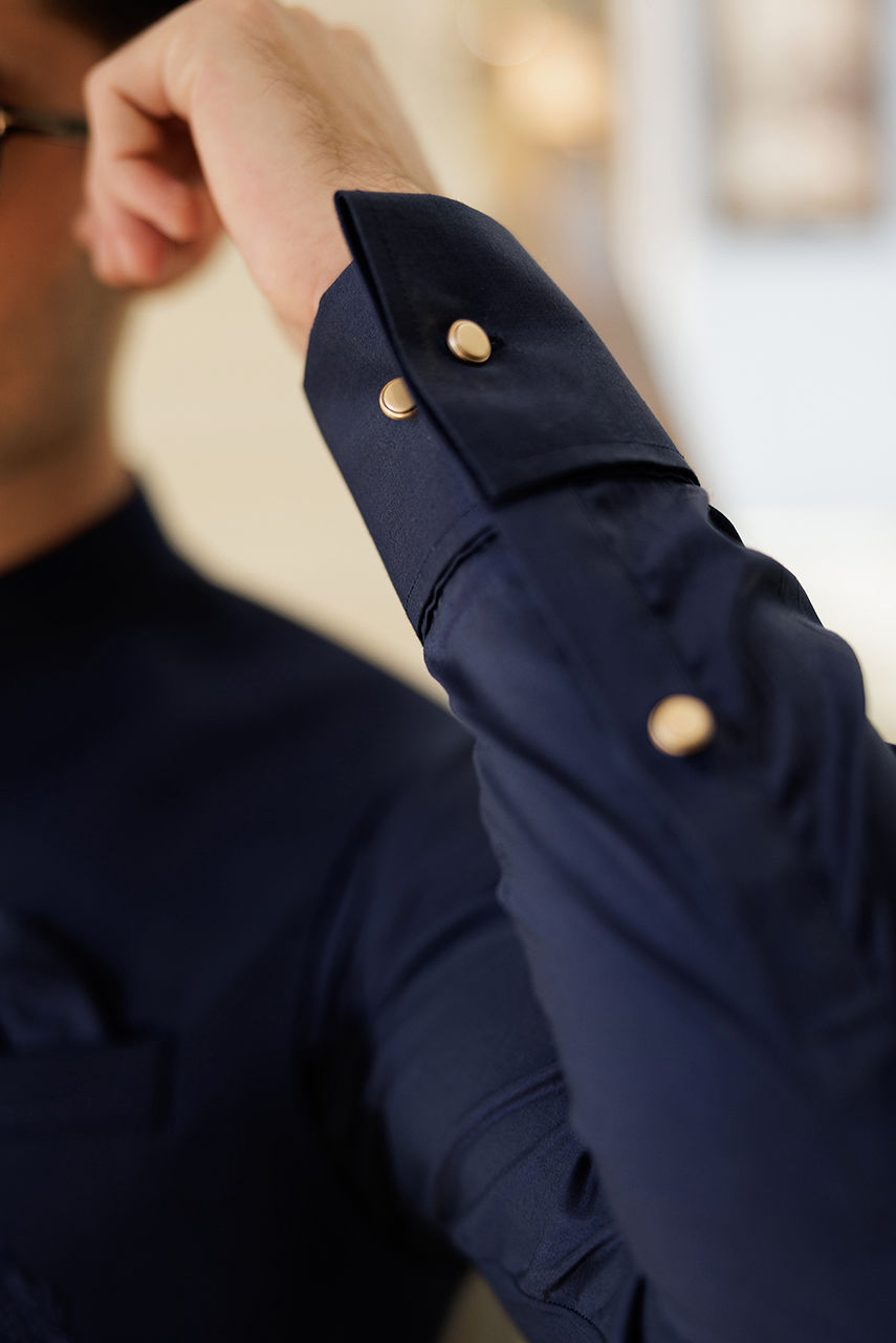 Navy Blue Thread Embroidered Suiting Waistcoat Kurta (3-Piece) - Image 6