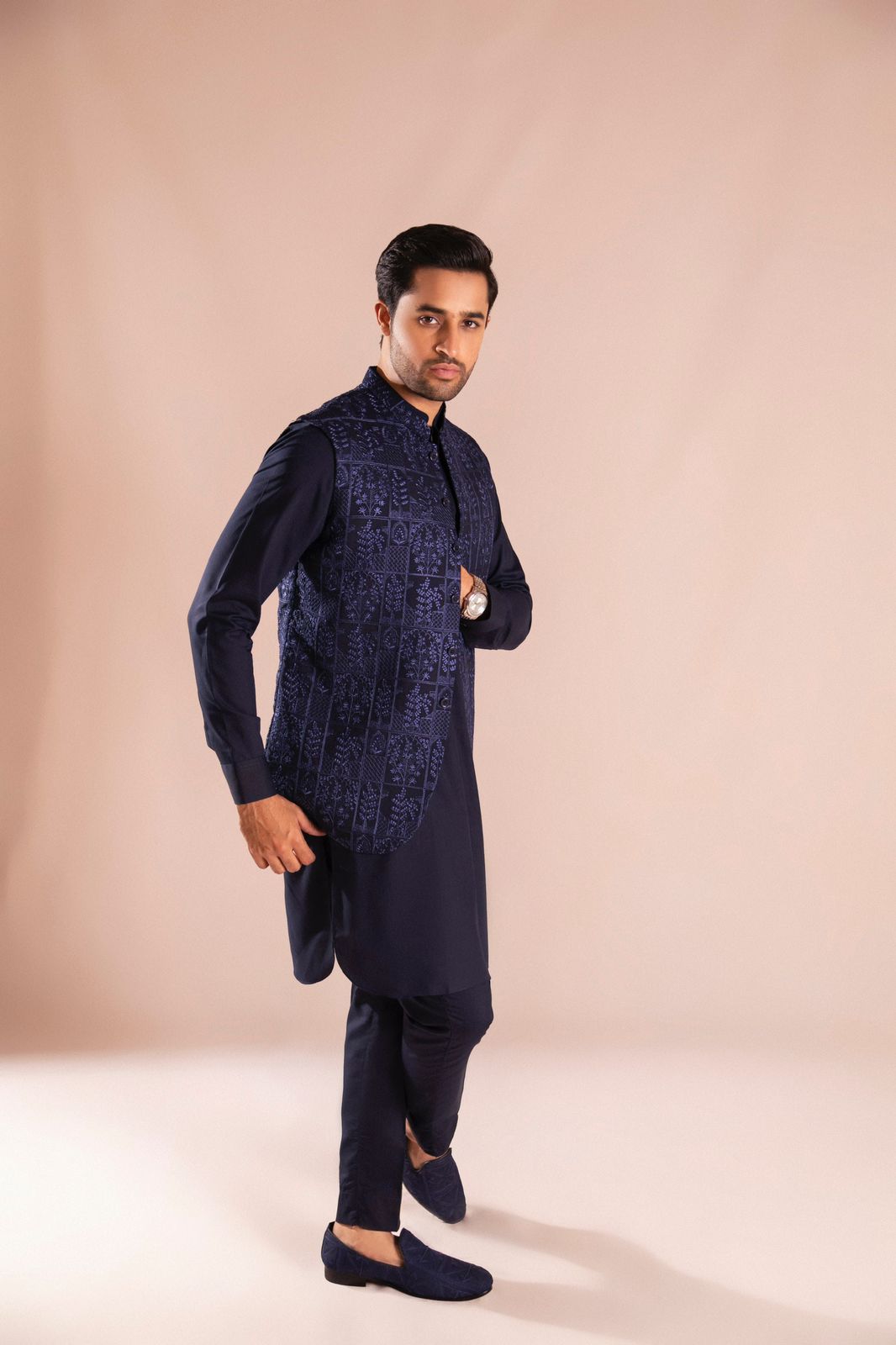 Navy Blue Embroidered Wash & Wear Waistcoat Kurta (3-Piece) - Image 4
