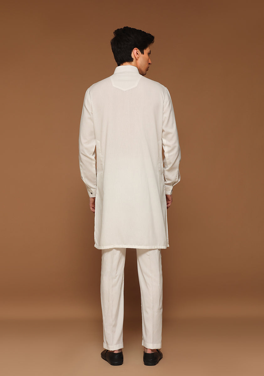 Cloud Dancer Tonal Stitched Ayuthia Blend Kurta Pajama (2-Piece) - Image 4