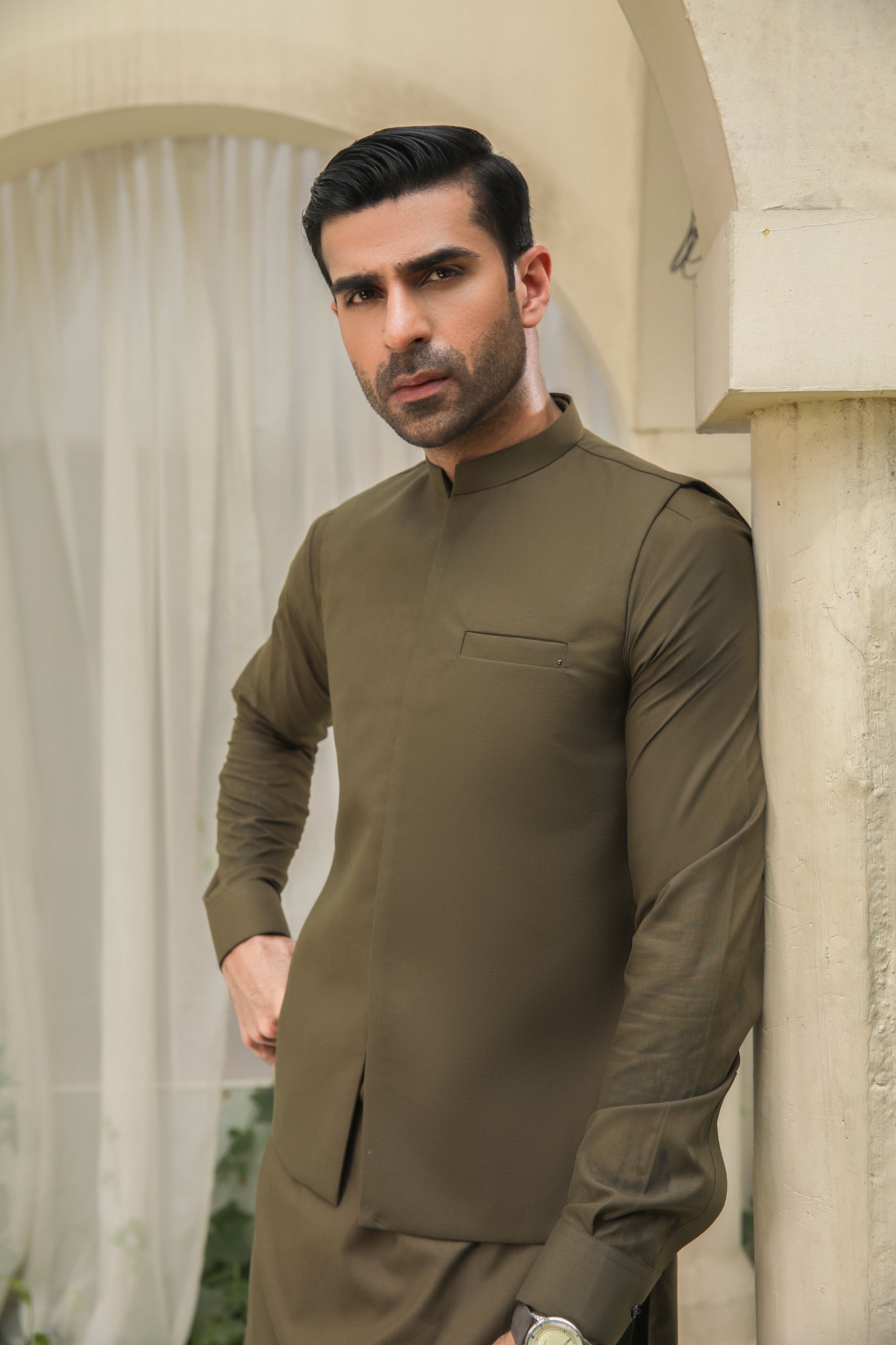 Olive Green Blended Waistcoat Kurta Set (3-Piece) - Image 2