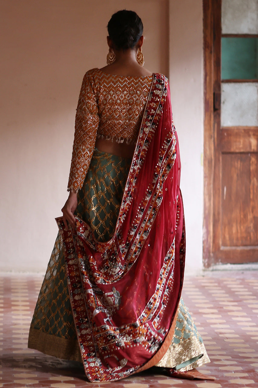 Pakistani Saffron Mirror & Gota Organza Lehnga Choli (3-Piece) - Image 2