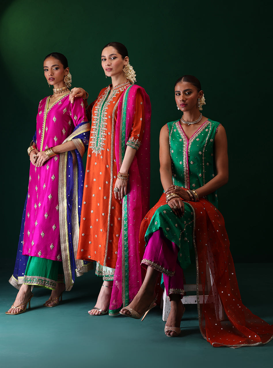 Pakistani Burnt Orange Embroidered Rawsilk & Organza Kameez (3-Piece) - Image 10