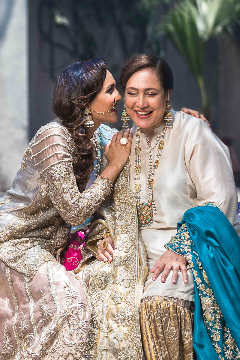 Salmon Peach Zari Tissue Gharara Set (3-Piece) - Image 5