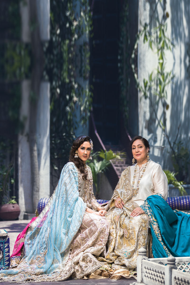 Salmon Peach Zari Tissue Gharara Set (3-Piece) - Image 6