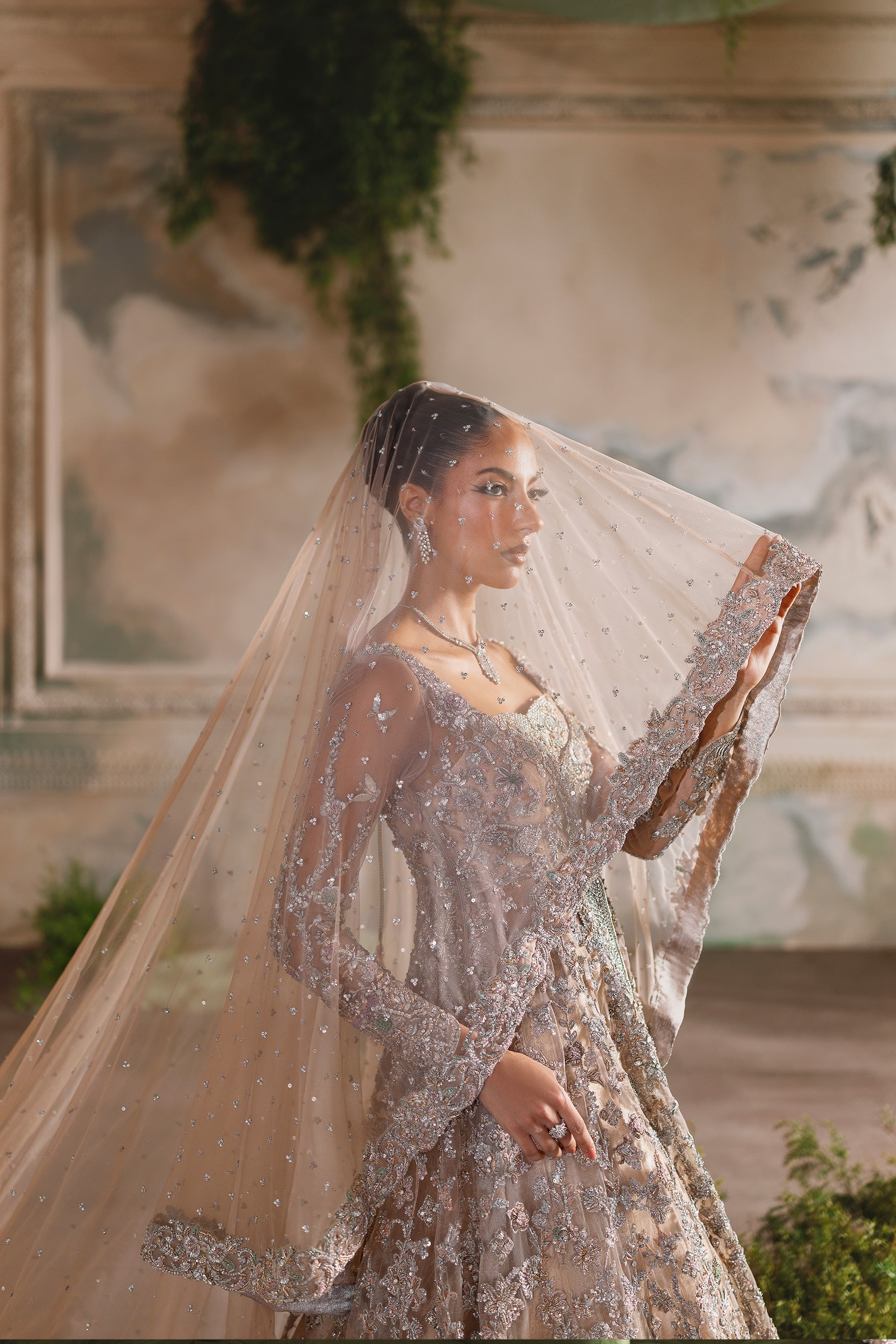 Pakistani Champion Peach Zardozi Net Peshwas & Brocade Lehnga (5-Piece) - Image 3