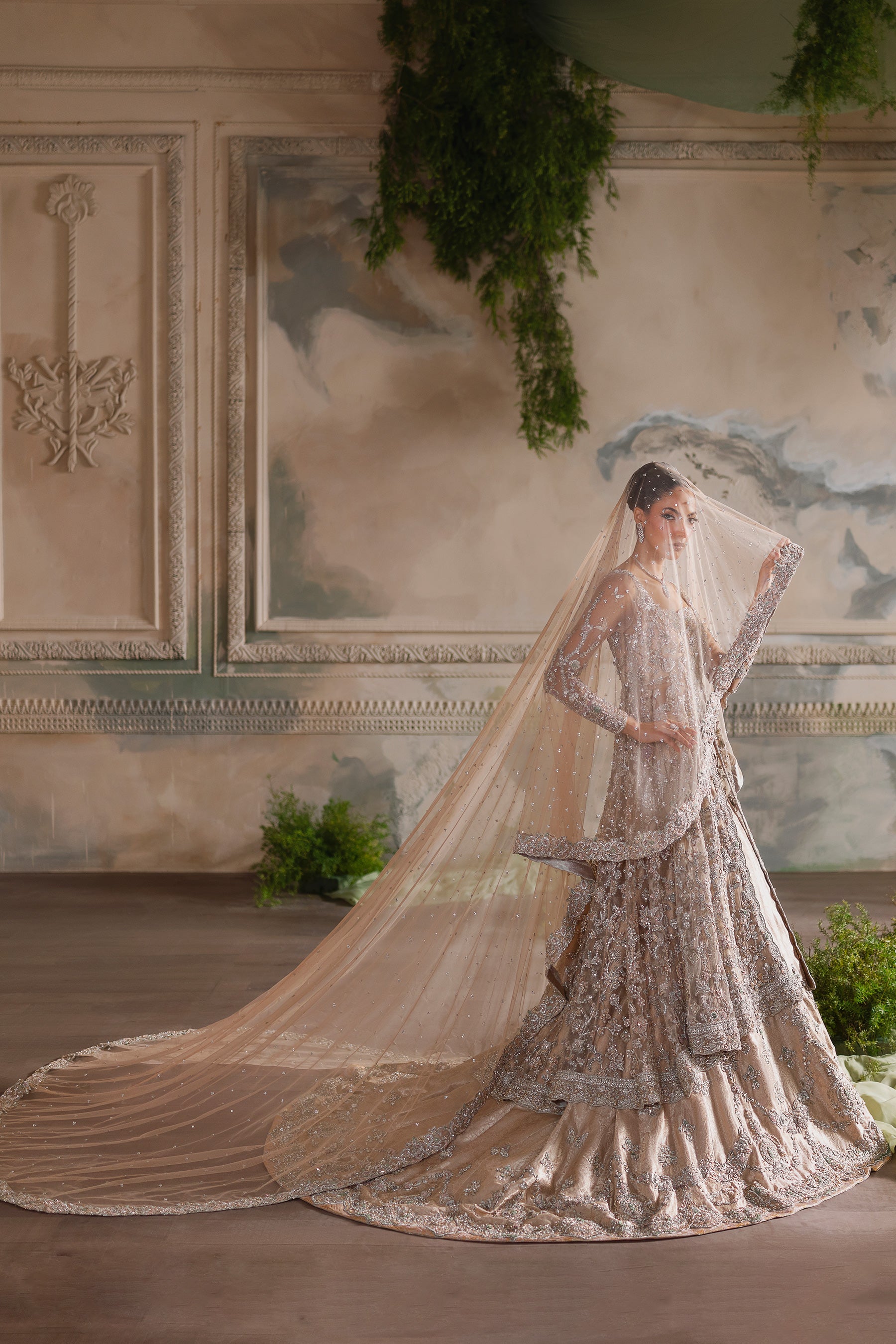 Pakistani Champion Peach Zardozi Net Peshwas & Brocade Lehnga (5-Piece) - Image 4