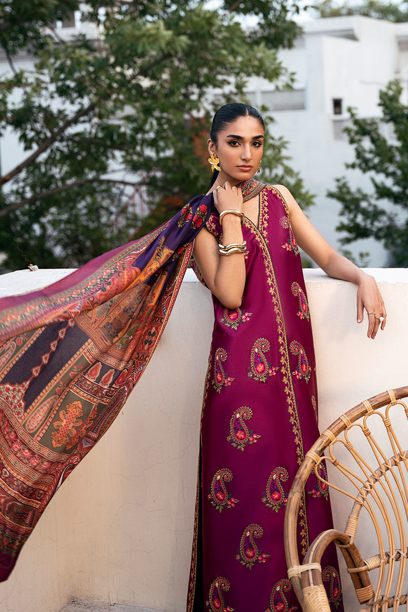 Magenta Embroidered Sheesha Silk Angrakha (3-Piece) - Image 4