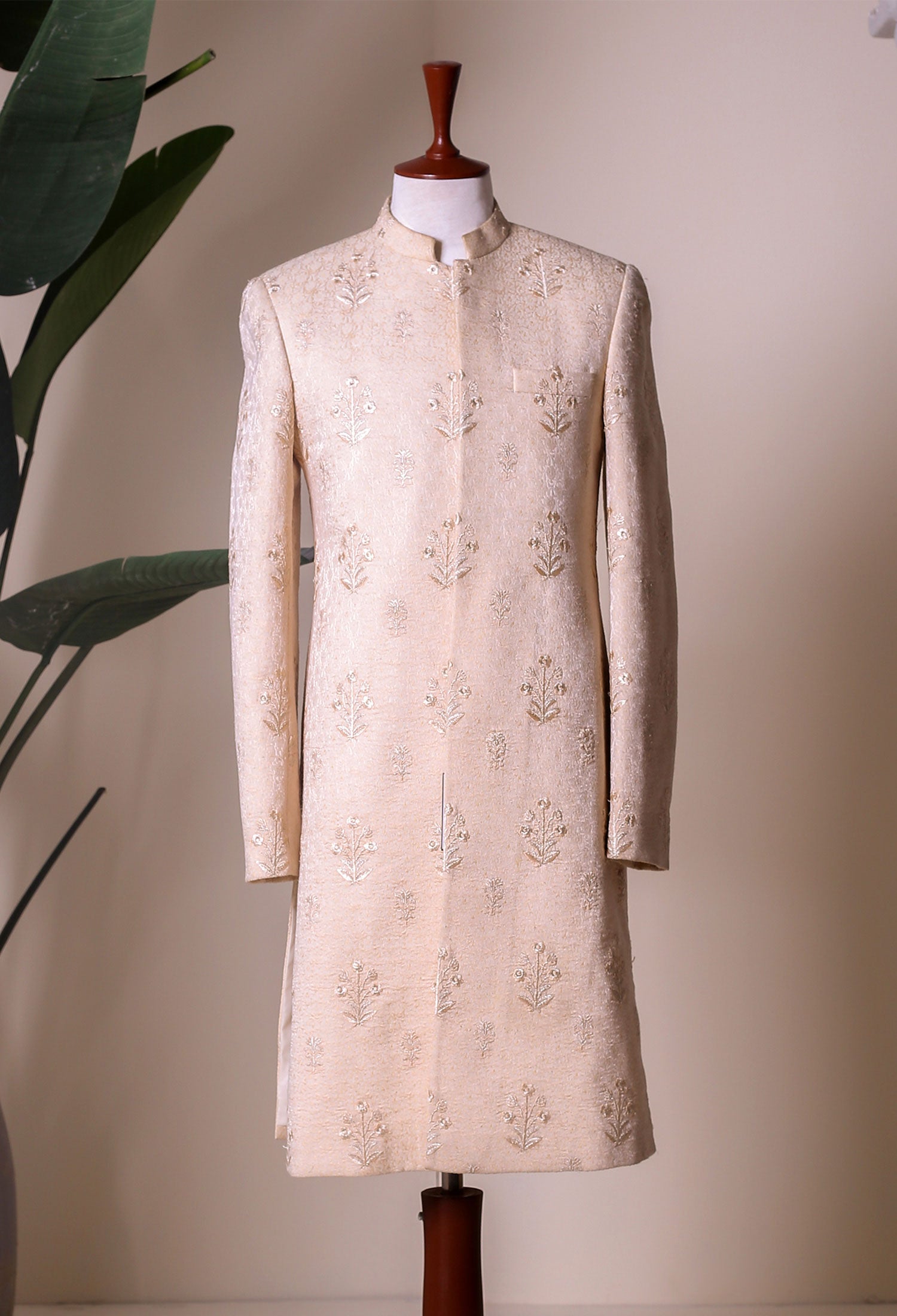 Powder Pink Embroidered Silk-Blend Achkan Sherwani (2-Piece) - Image 5