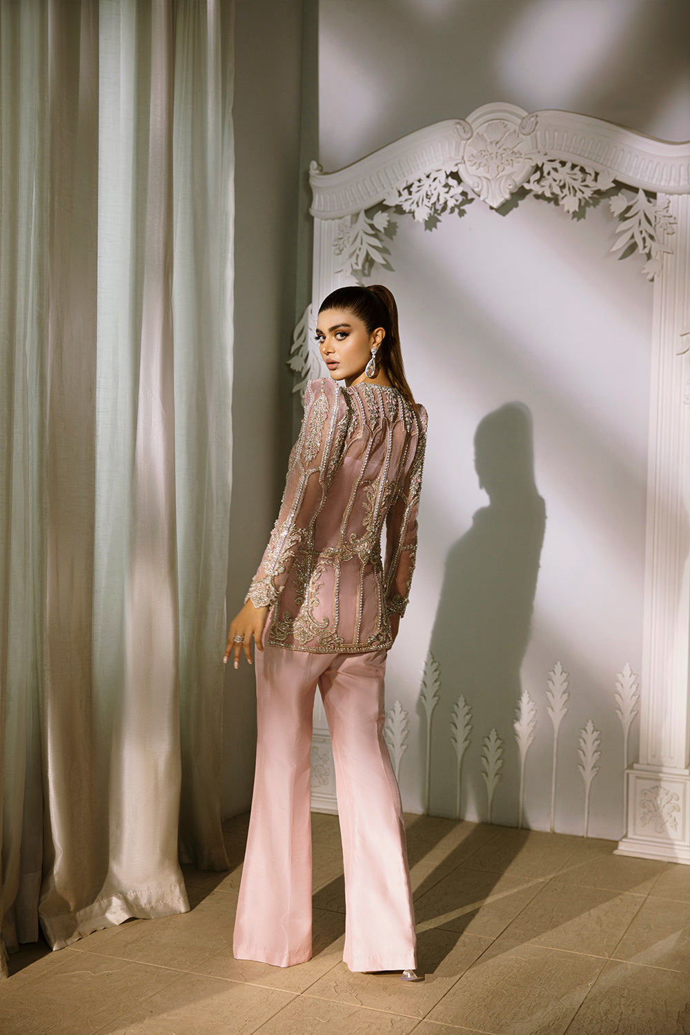 Indian Peach Pink Embellished Organza & Raw Silk Co-ord (2-Piece) - Image 2