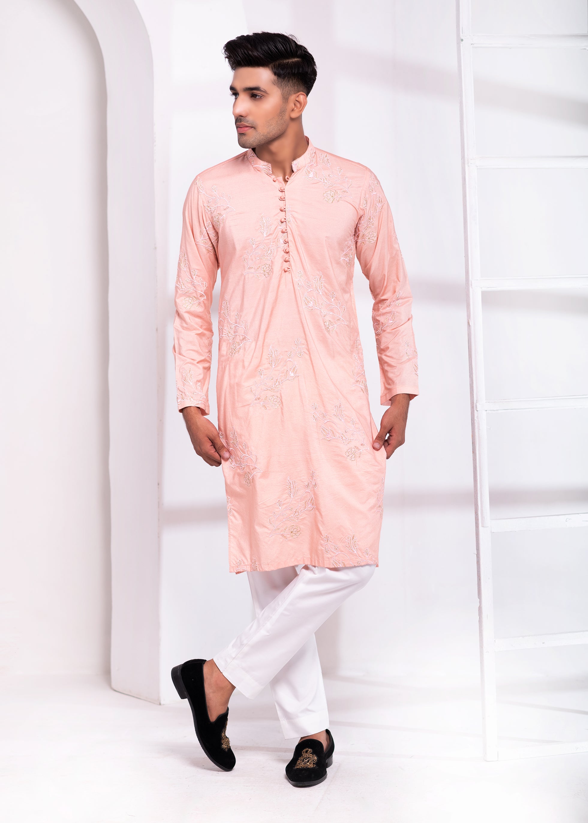 Powder Pink Embroidered Cotton-Silk Kurta Pajama (2-Piece) - Image 1