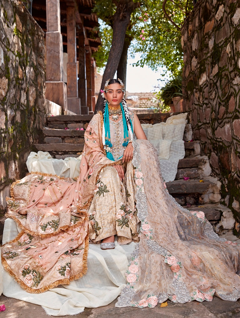 Pakistani Blush Pink Embroidered Brocade Gharara Set (3-Piece) - Image 4