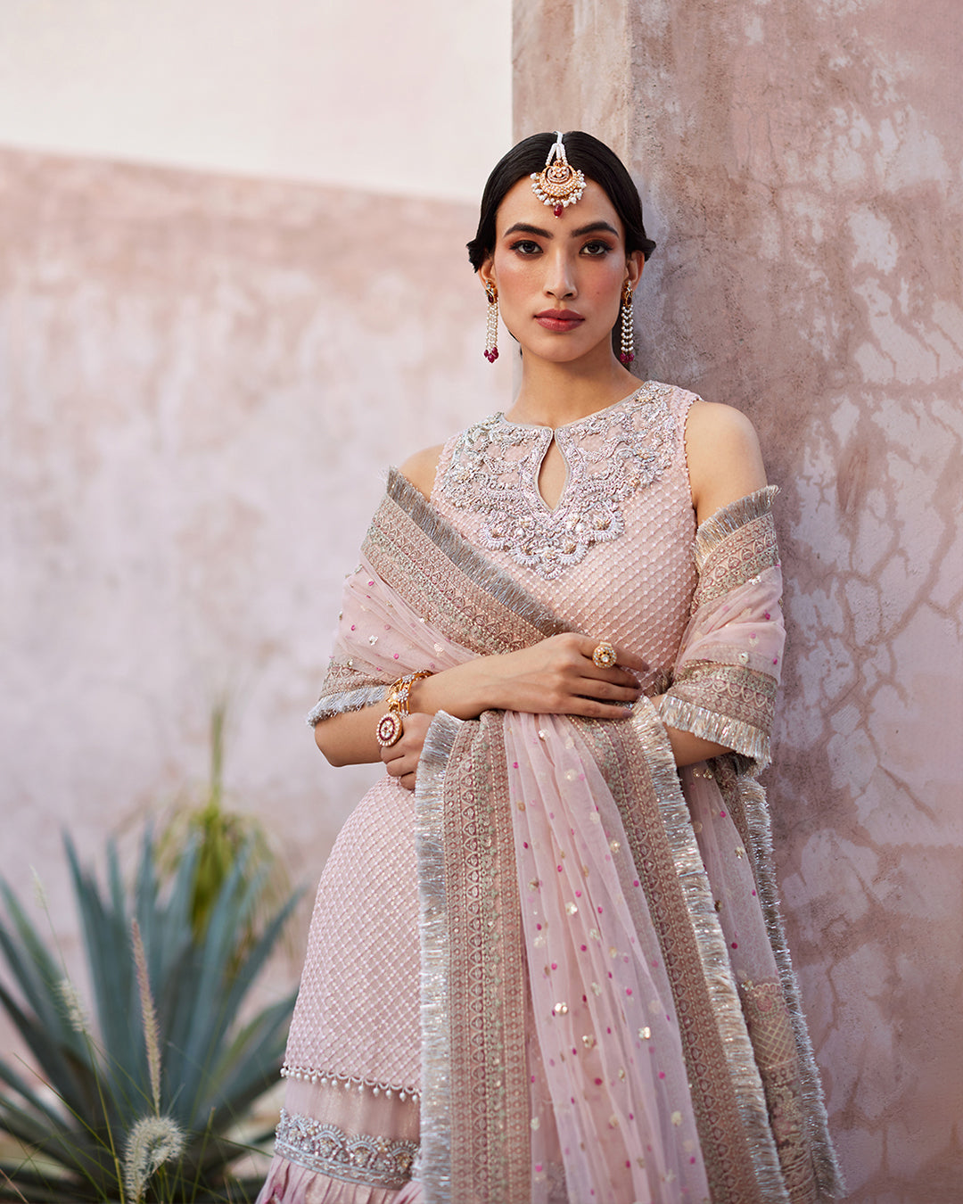 Powder Pink Naqshi Tilla Chiffon Net Gharara (3-Piece) - Image 2