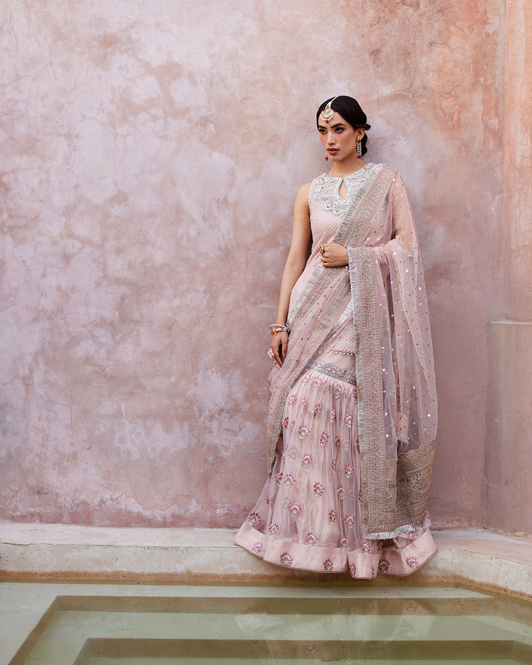 Powder Pink Naqshi Tilla Chiffon Net Gharara (3-Piece) - Image 5