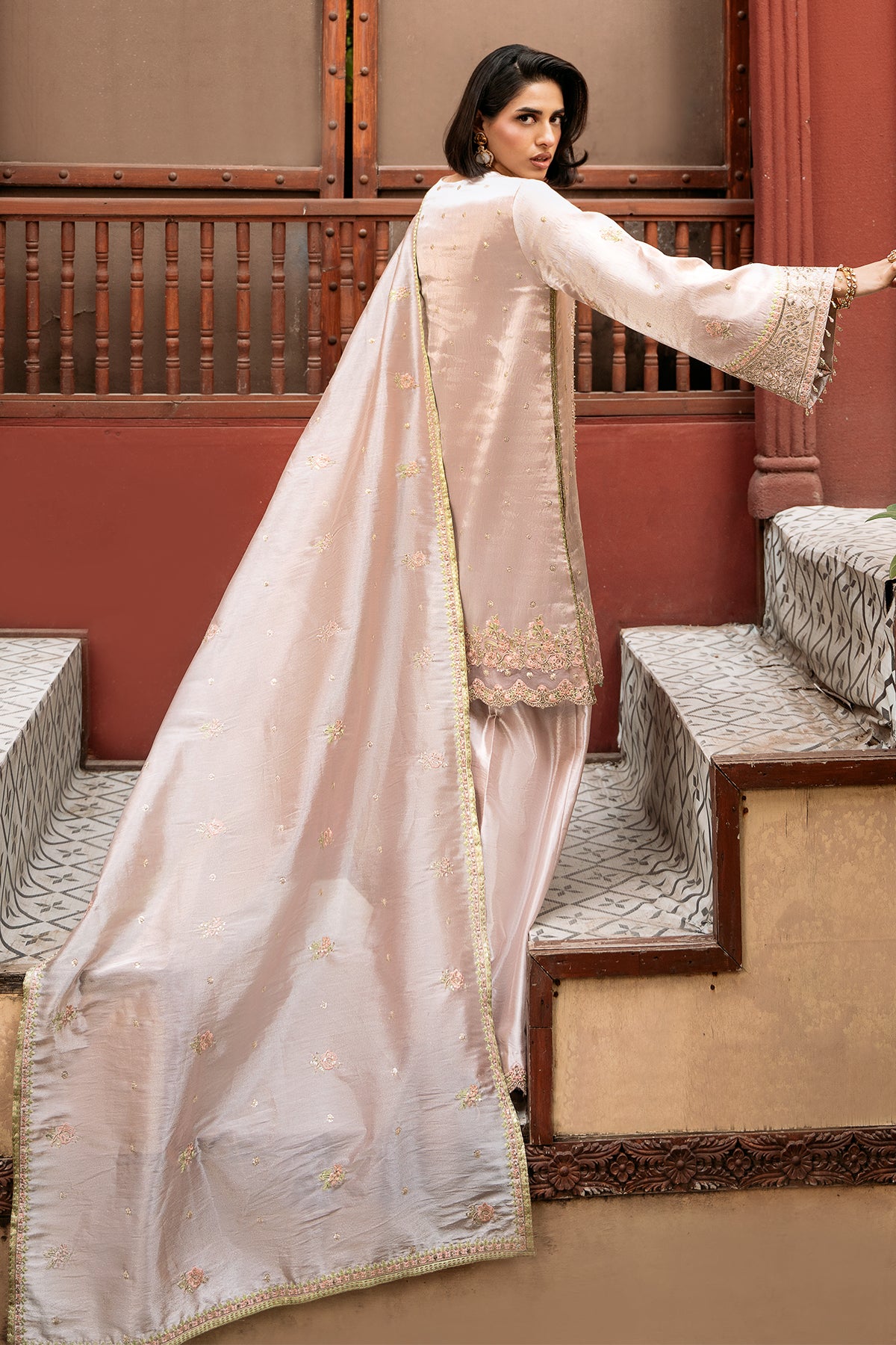 Dusty Pink Zardozi Masoori Gharara (3-Piece) - Image 3