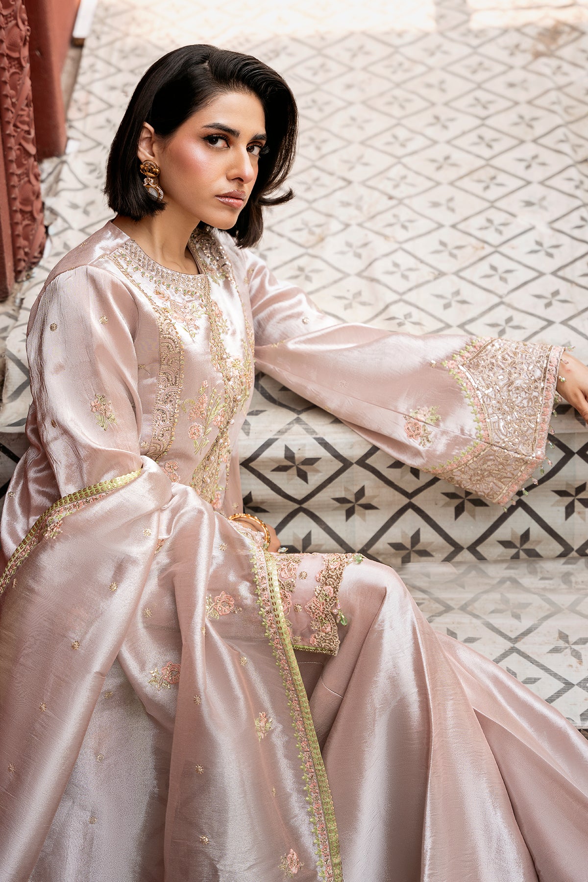 Dusty Pink Zardozi Masoori Gharara (3-Piece) - Image 5