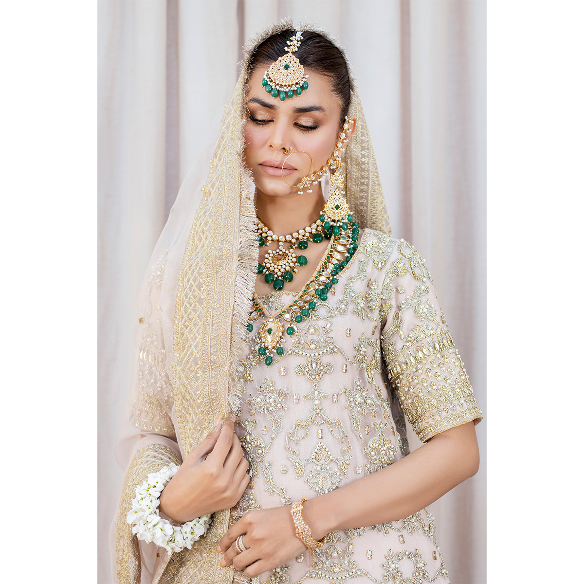 Pakistani Blush Pink Embroidered Organza Gharara Set (3-Piece) - Image 5