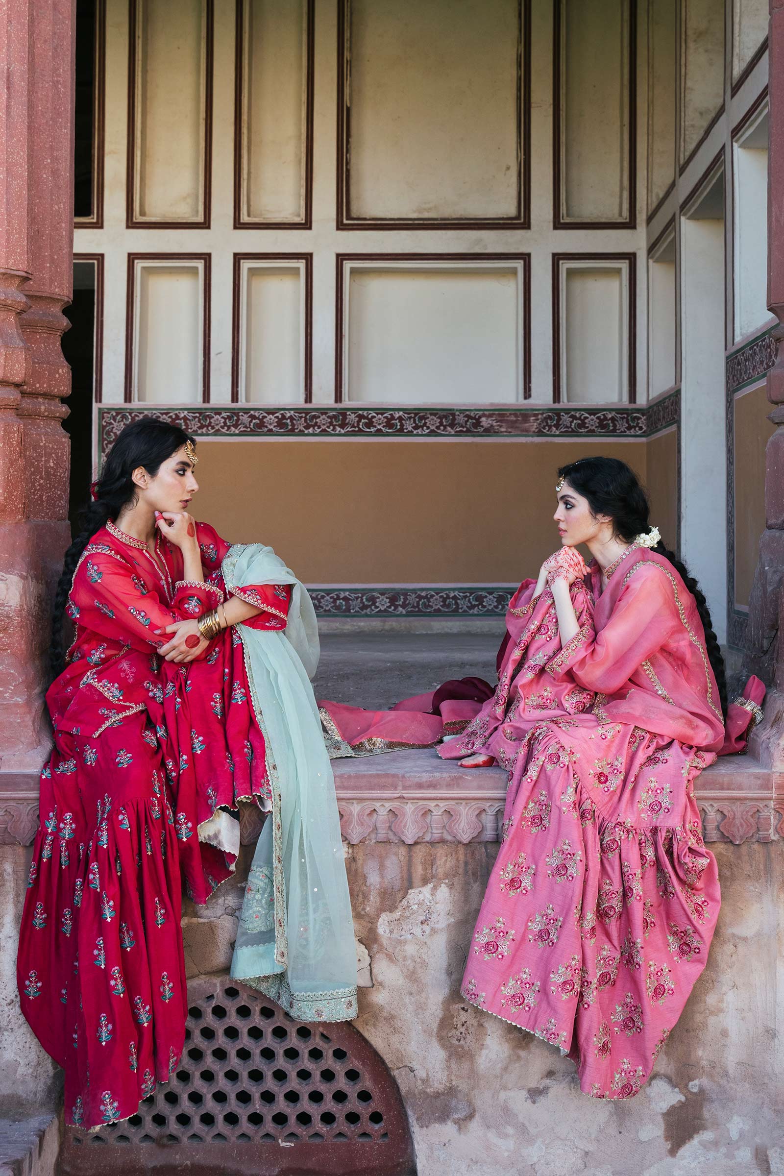 Pakistani Rose Pink Embroidered Organza Kurta & Raw Silk Gharara (3-Piece) - Image 4