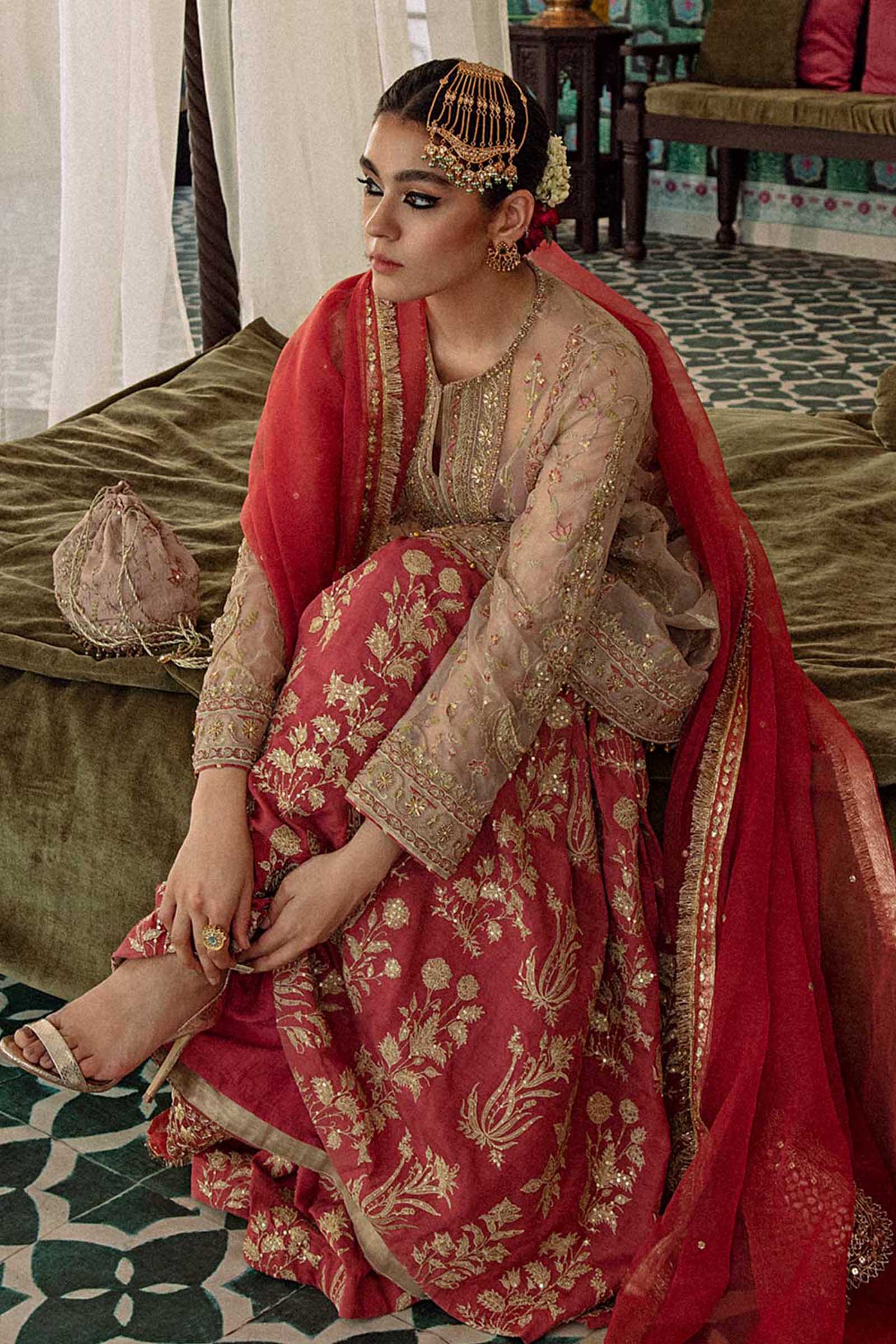 Pink Embellished Organza Kurta with Kamkhaab Gharara (3-Piece) - Image 3