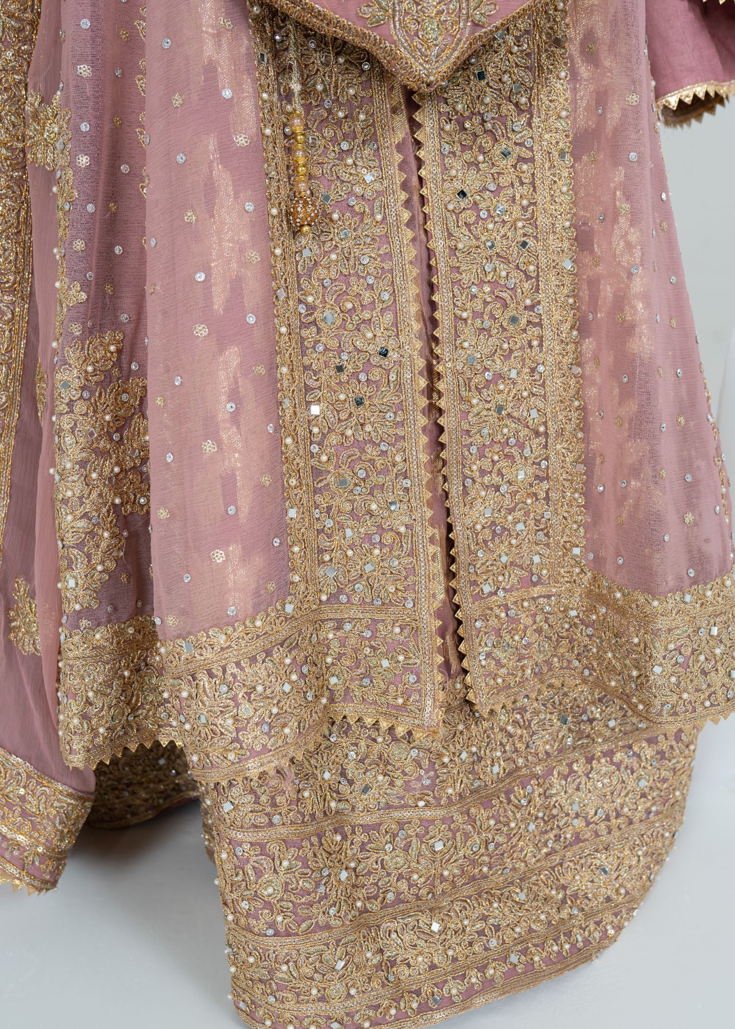 Soft Pink Embroidered Chiffon Front-Open Gown (3-Piece) - Image 6