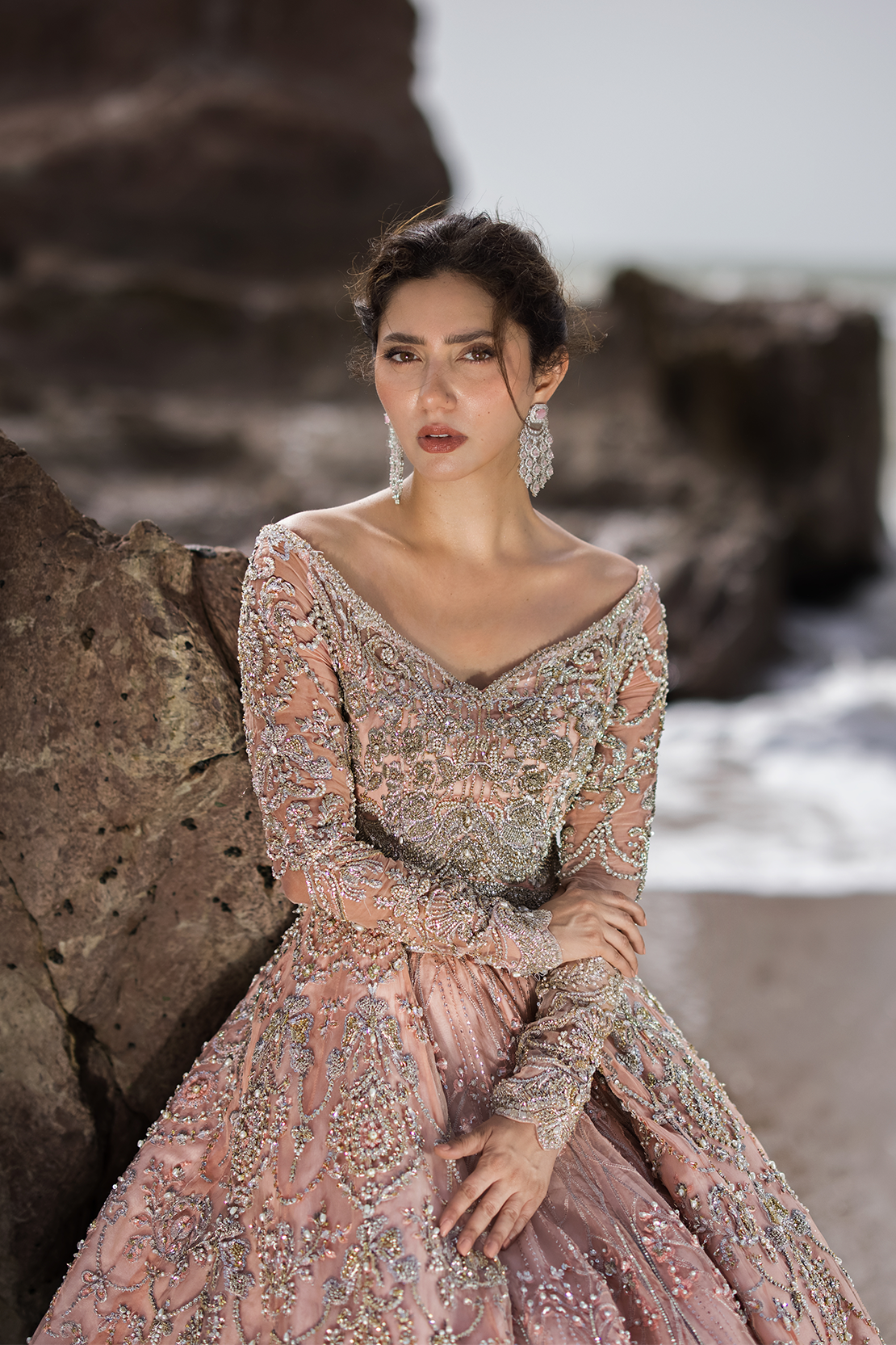 Blush Pink Embellished Net Silk Bridal Gown (1-Pc) - Image 5