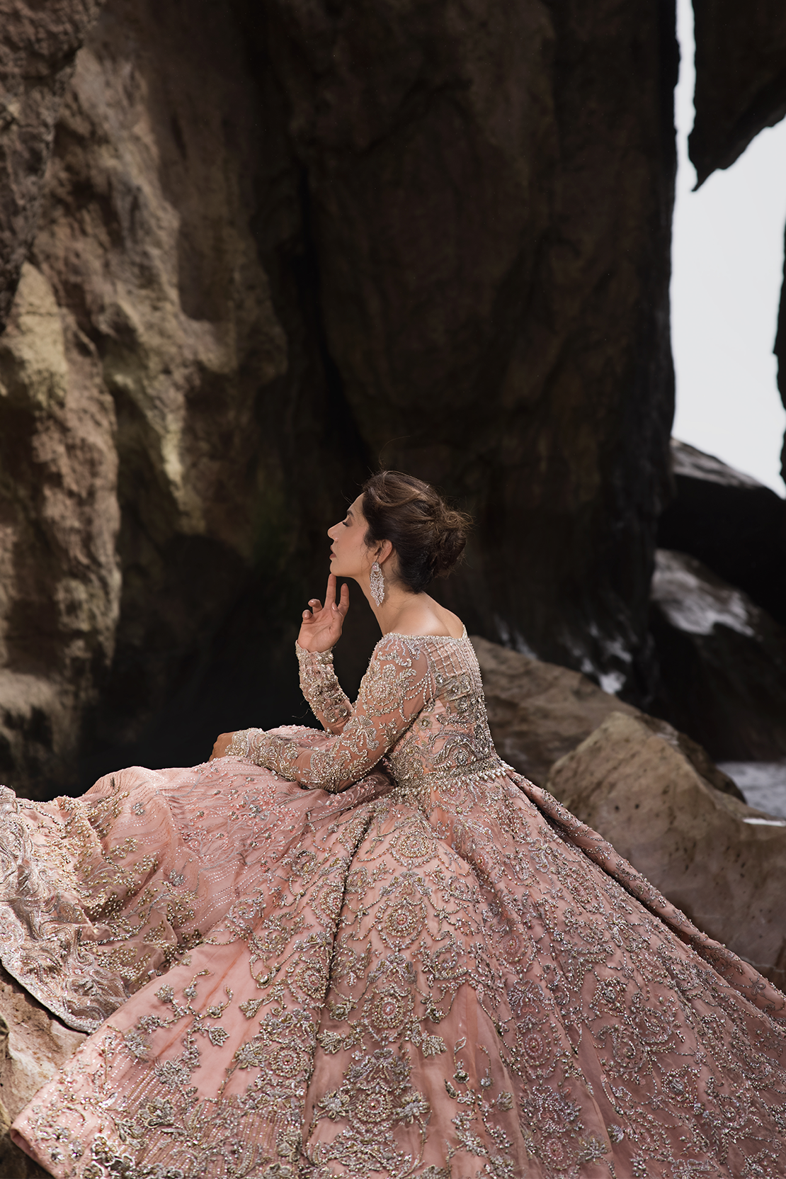 Blush Pink Embellished Net Satin Bridal Lehenga Gown (1-Pc) - Image 3