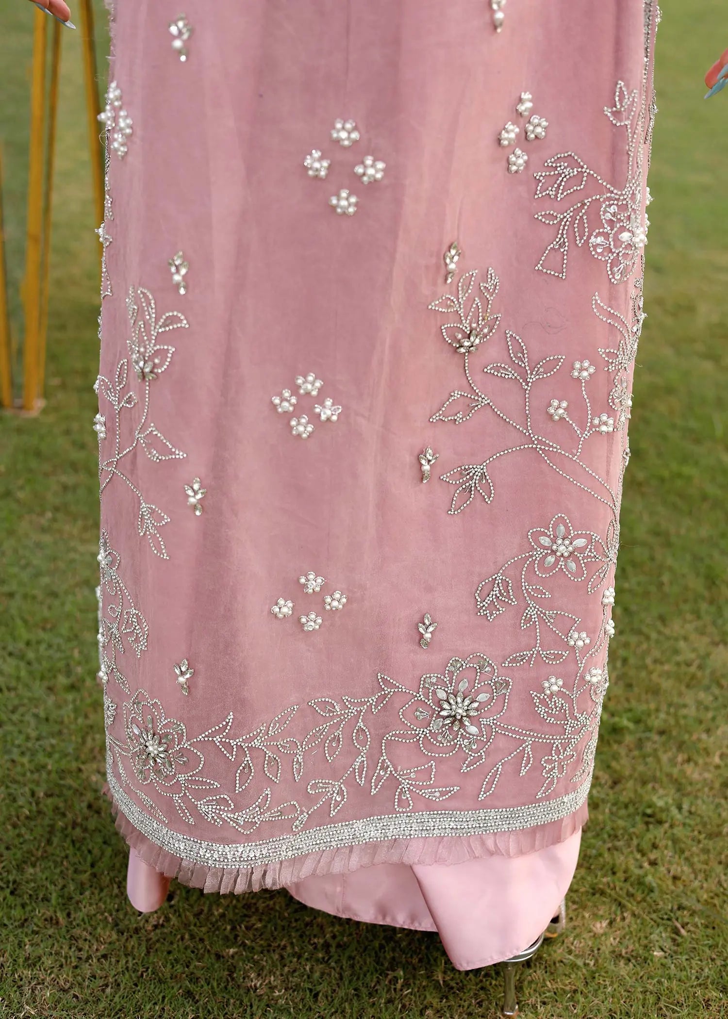 Dusty Pink Embroidered Organza Jacket Silk Gown (2-Piece) - Image 5