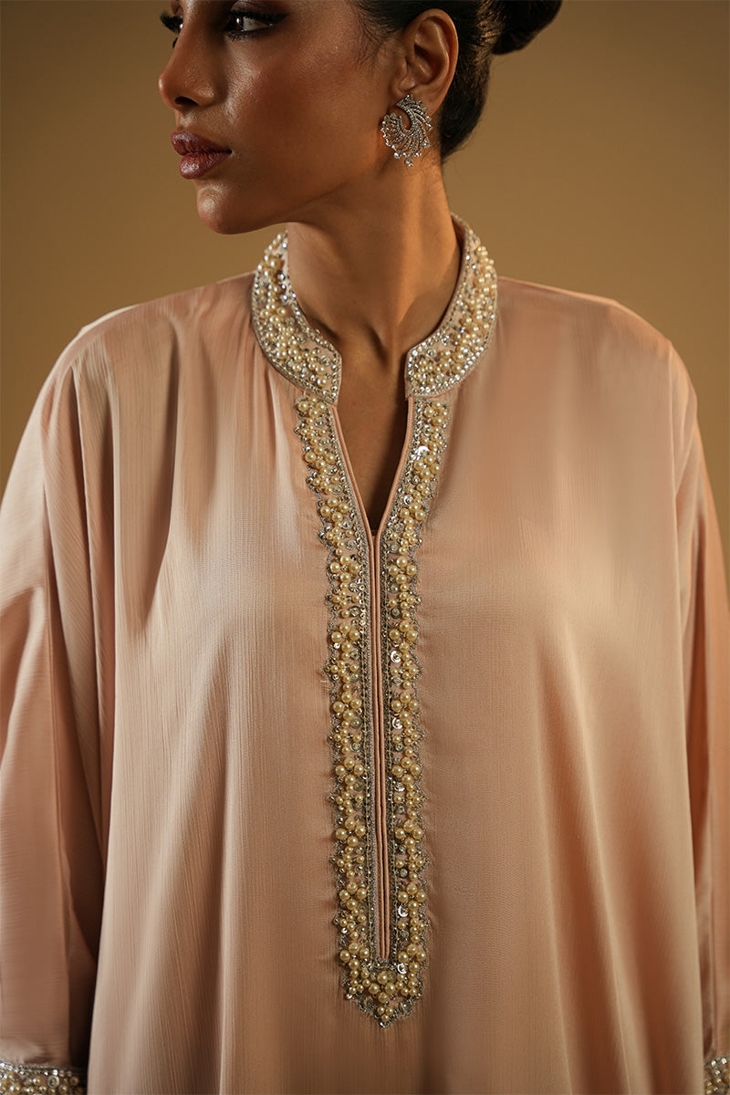 Soft Pink Embroidered Crush Silk Abaya (2-Piece) - Image 3