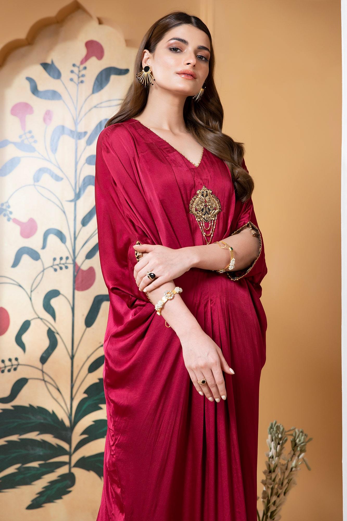 Pakistani Deep Pink Appliqued Satin Silk Kaftan (1-Pc) - Image 4