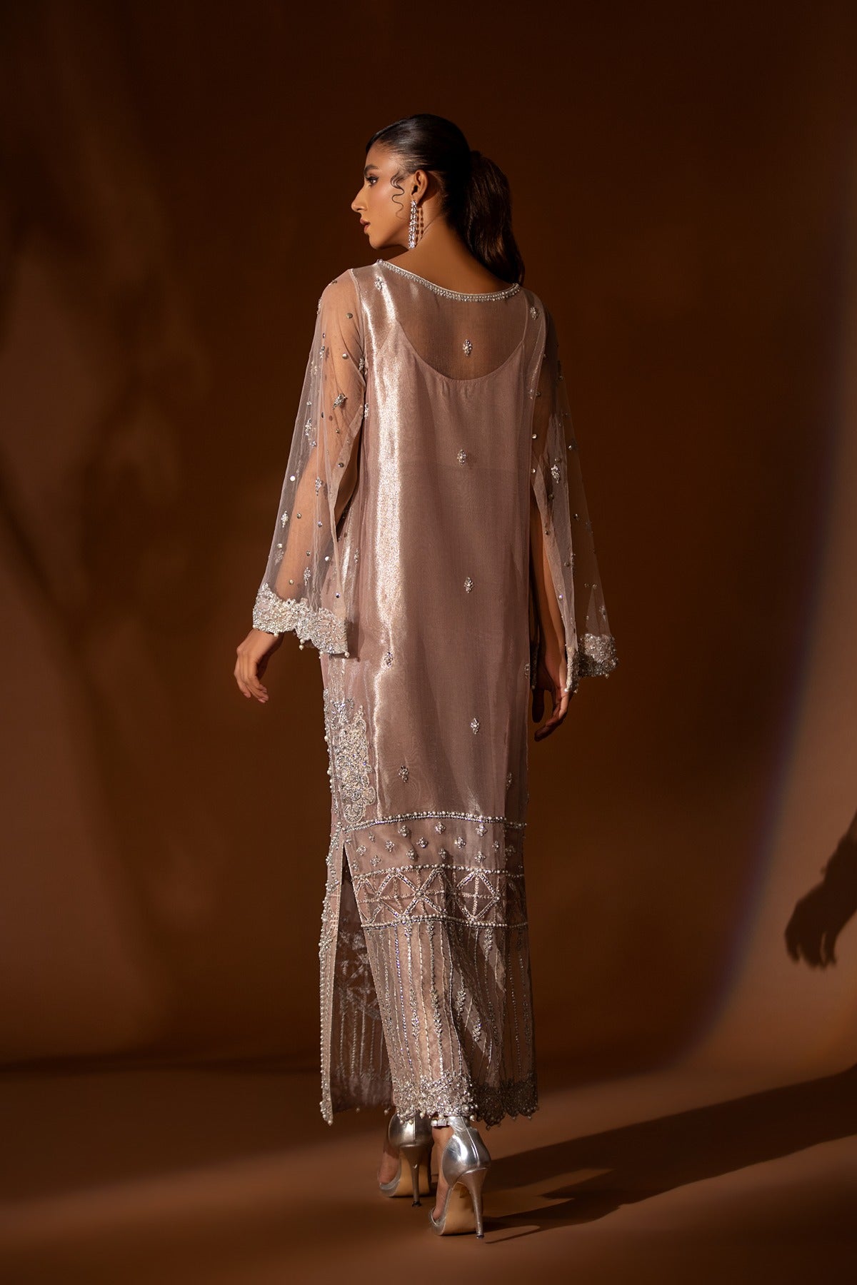 Pakistani Pink Mukesh Embroidered Tissue Kaftan (2-Piece) - Image 3