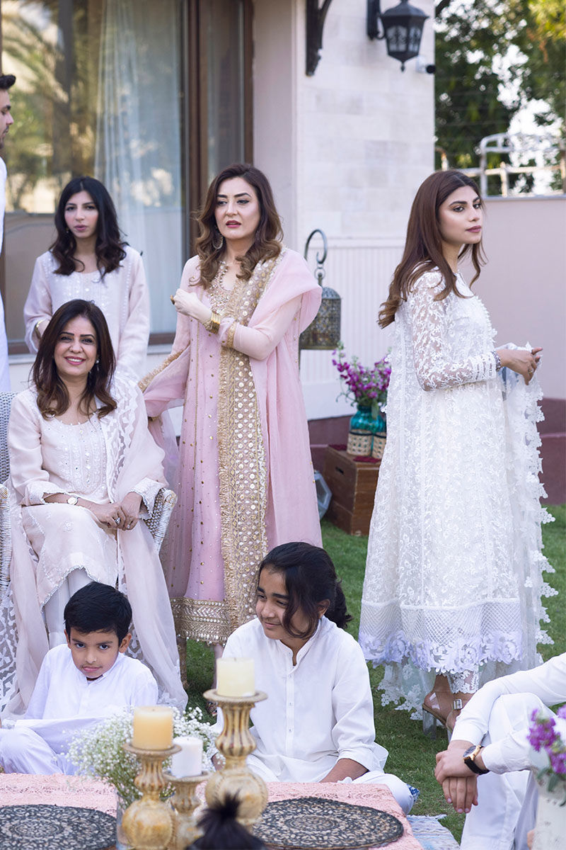 Pakistani Pastel Pink Embroidered Chiffon Kalidaar (3-Piece) - Image 3