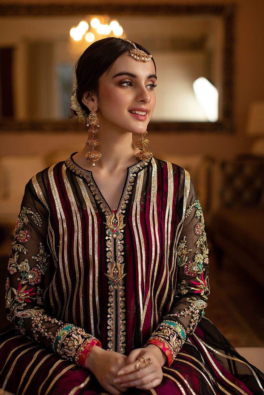 Pakistani Fuchsia & Black Embroidered Silk Organza Kalidar (2-Piece) - Image 4