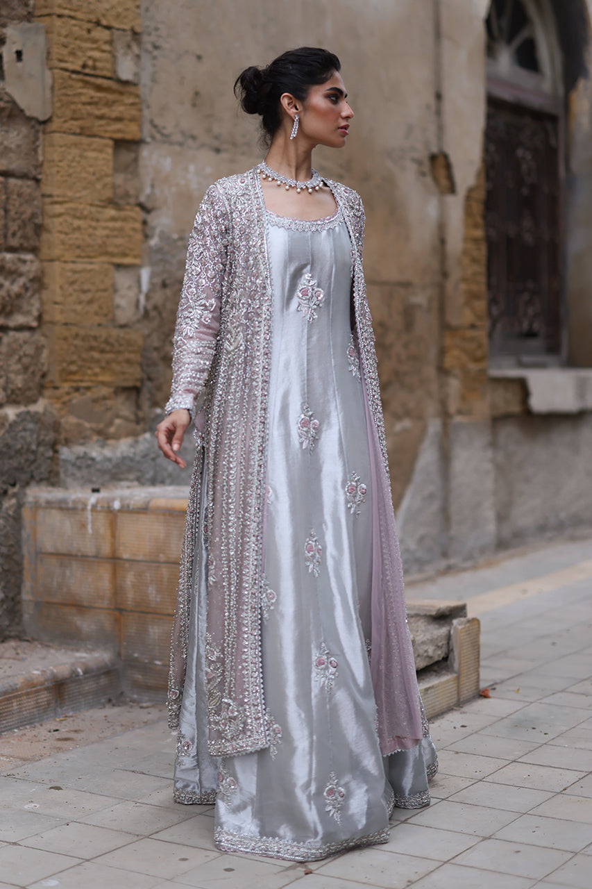 Nude Pink Zardozi Organza Bridal Jacket & Kalidaar (3-Piece) - Image 3