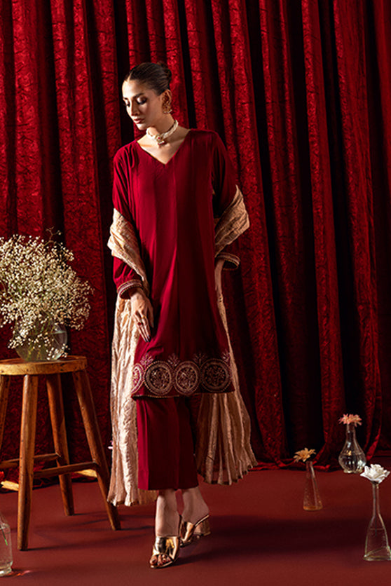 Pakistani Fuchsia Pink Embellished Velvet Kalidar (3-Piece) - Image 1