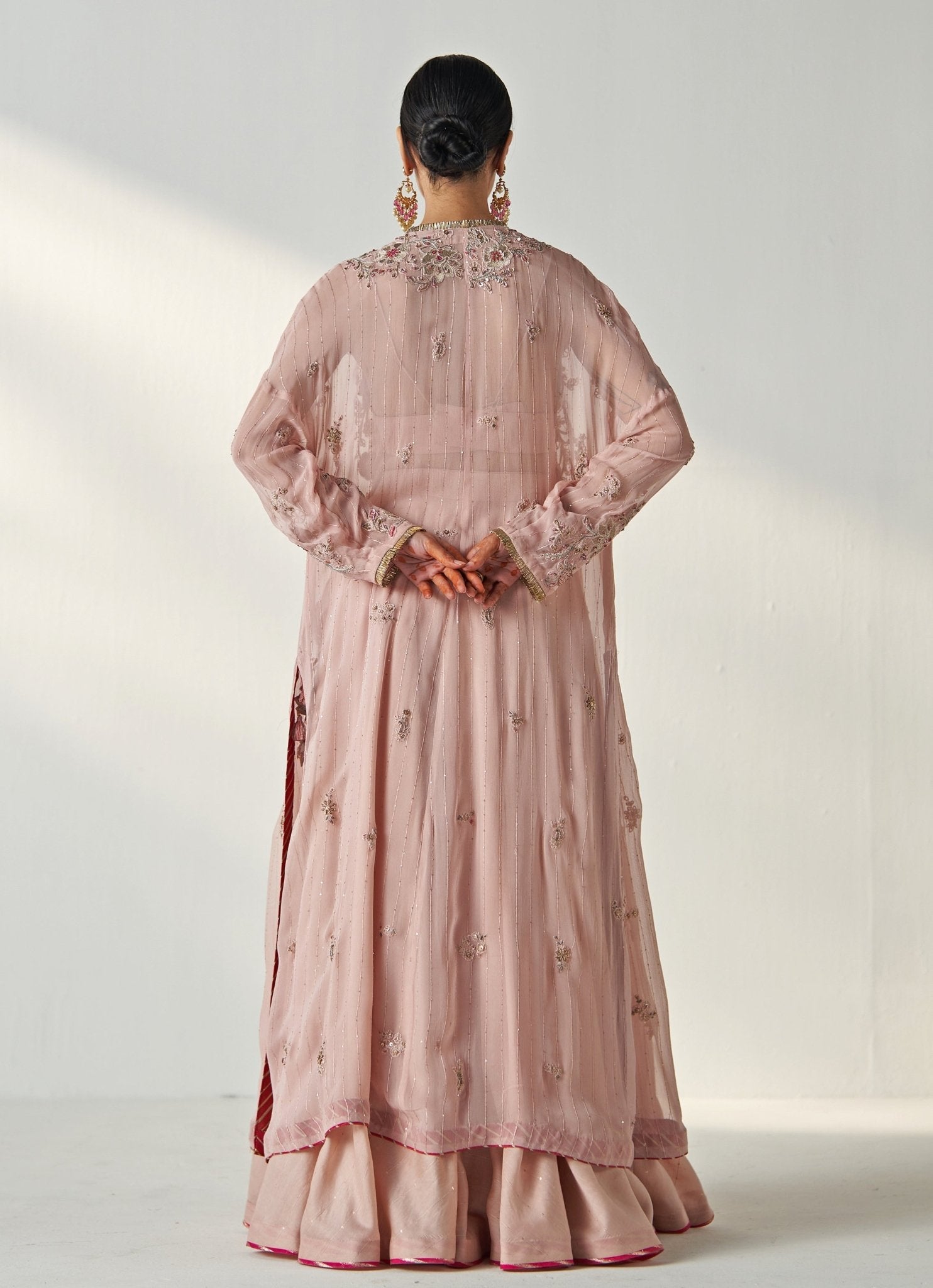 Pakistani Blush Pink Hand-Embroidered Chanderi Lehenga (3-Piece) - Image 4