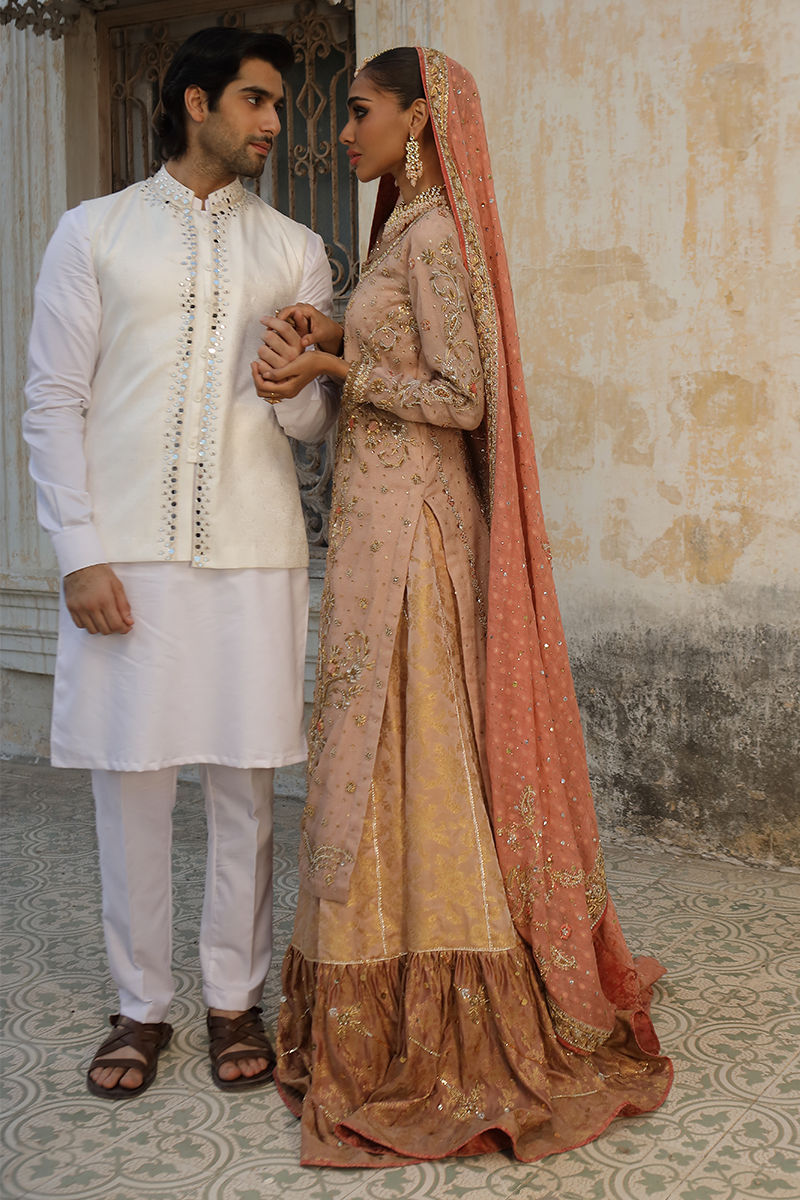 Pakistani Blush Pink Zari Net Bridal Lehenga (3-Piece) - Image 2