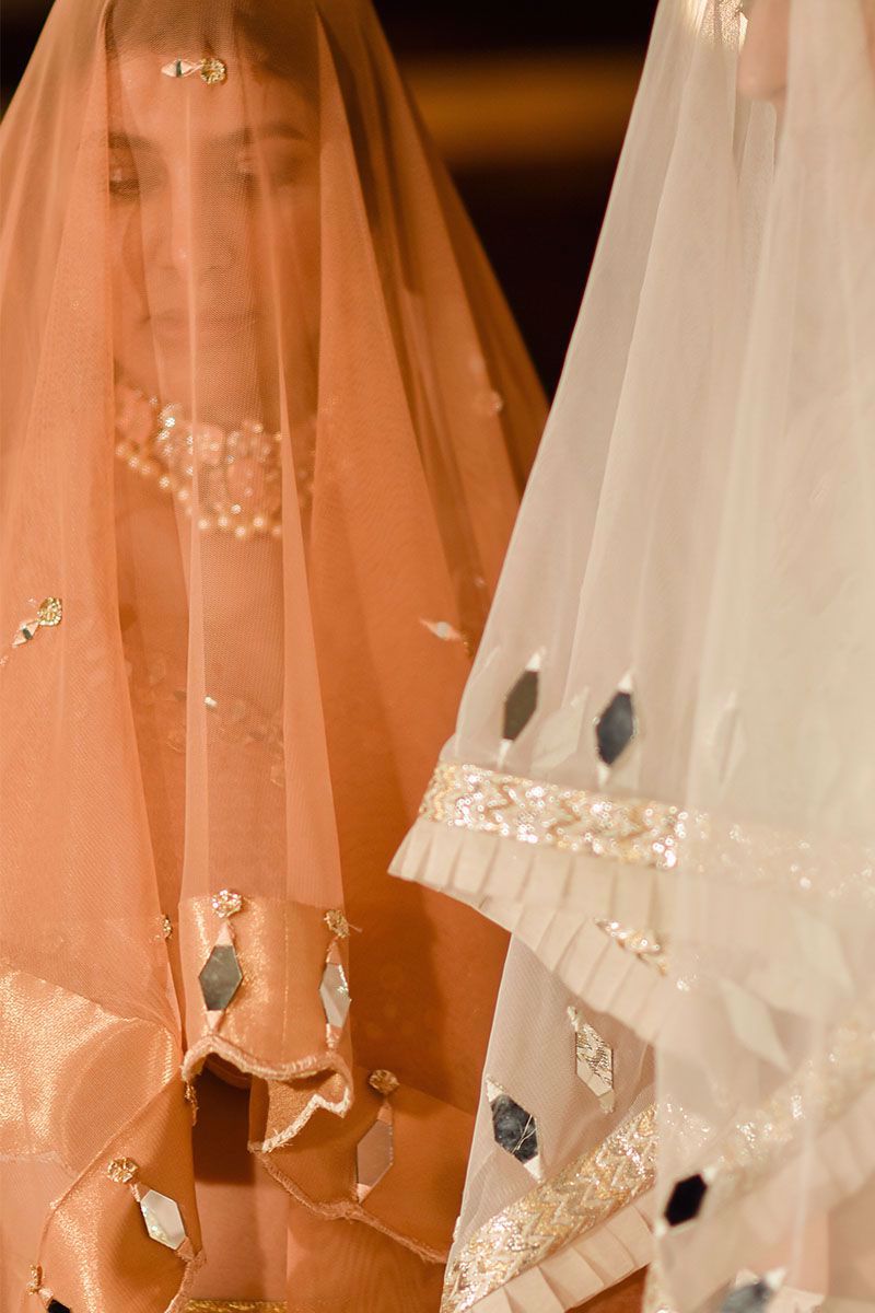 Pakistani Peach Pink Mirror Work Jamawar Lehenga Choli (3-Piece) - Image 7