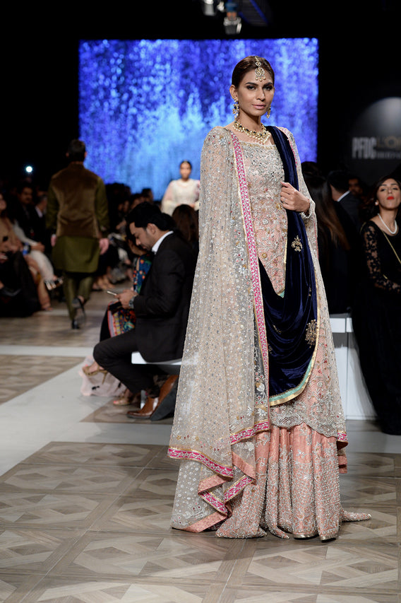 Salmon Zardozi Net & Jamawar Bridal Lehenga (3-Piece) - Image 2