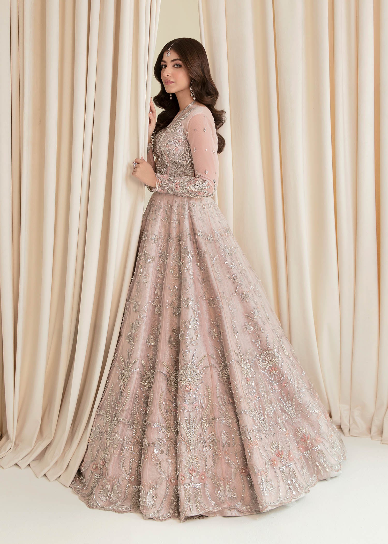 Pakistani Mauve Pink Embellished Net & Brocade Bridal Lehenga (3-Piece) - Image 6