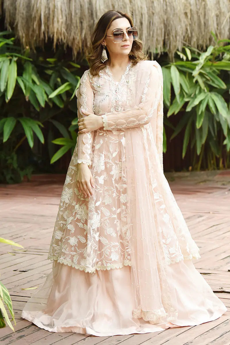 Pakistani Powder Pink Embroidered Net Lehenga Set (3-Piece) - Image 2