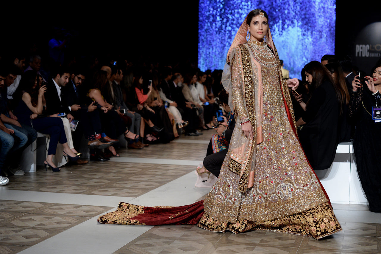 Pakistani Blush Pink Zardozi Net & Velvet Bridal Lehenga (3-Piece) - Image 5