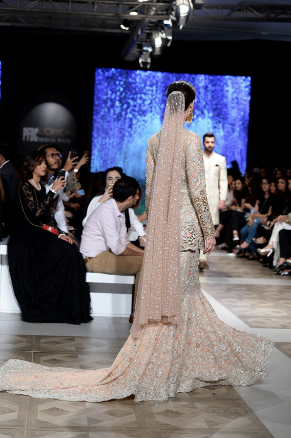 Pakistani Blush Pink Zardozi Net Lehenga Set (3-Piece) - Image 7