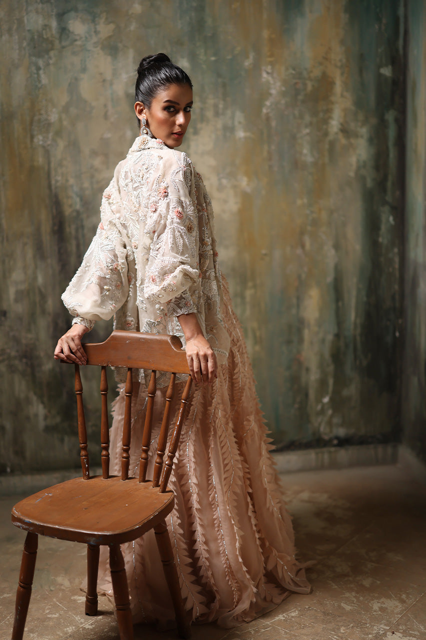 White & Nude Pink Embellished Organza Lehenga (3-Piece) - Image 3