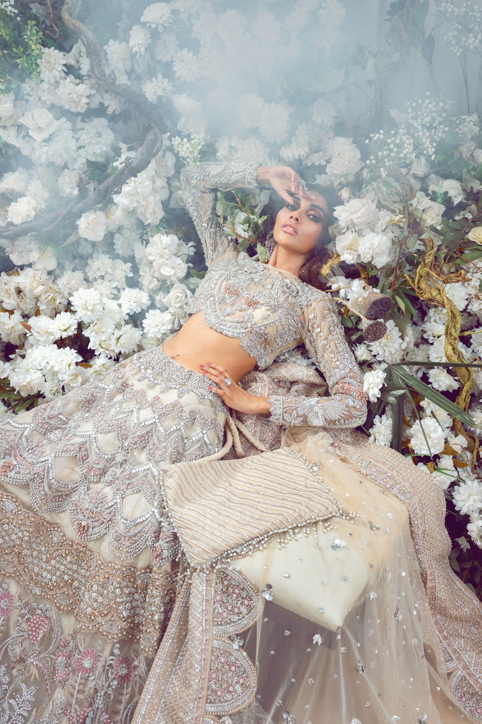 Pakistani Dusty Pink Hand-Embellished Organza Choli & Ivory Net Lehenga (3-Piece) - Image 5