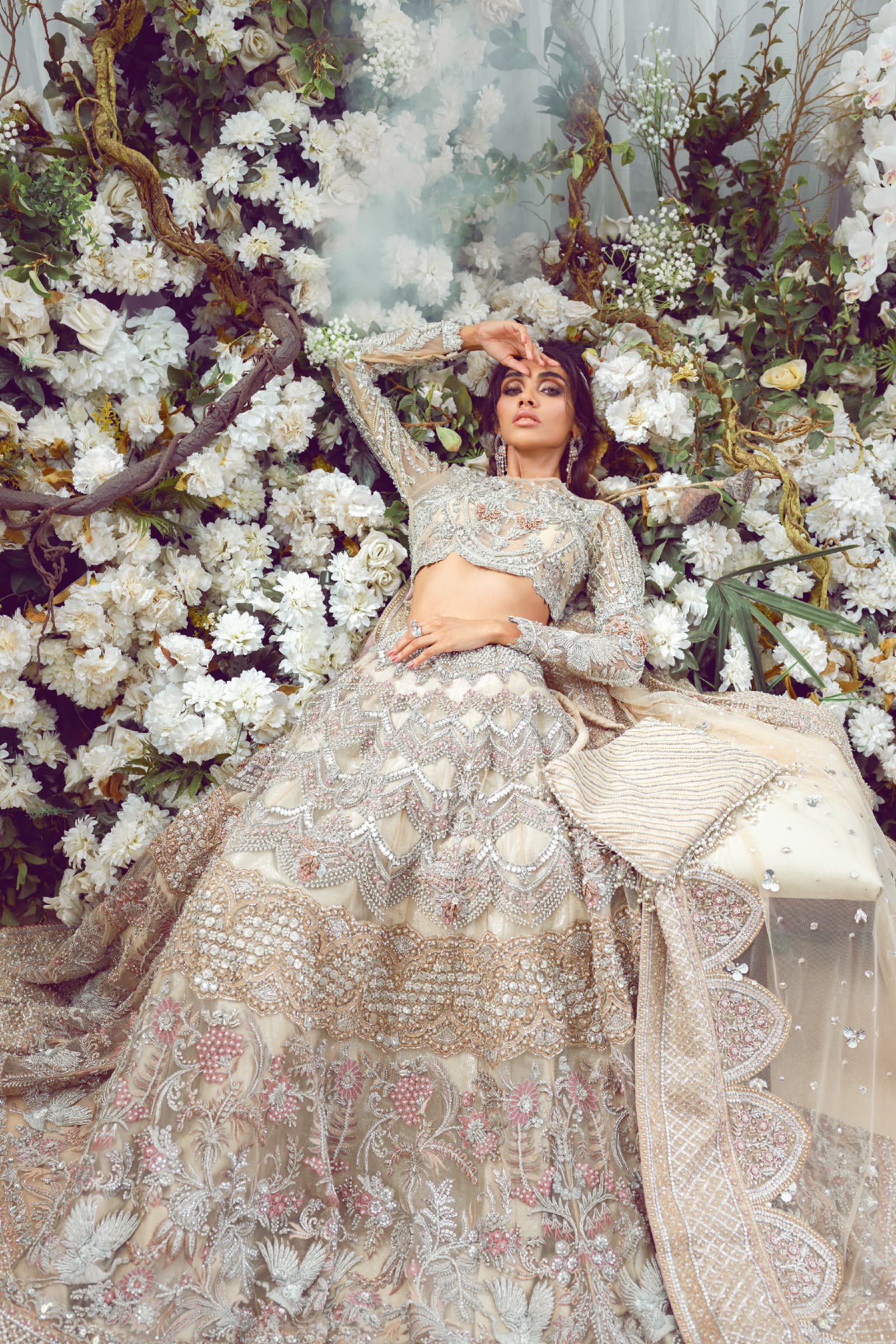 Pakistani Dusty Pink Hand-Embellished Organza Choli & Ivory Net Lehenga (3-Piece) - Image 8