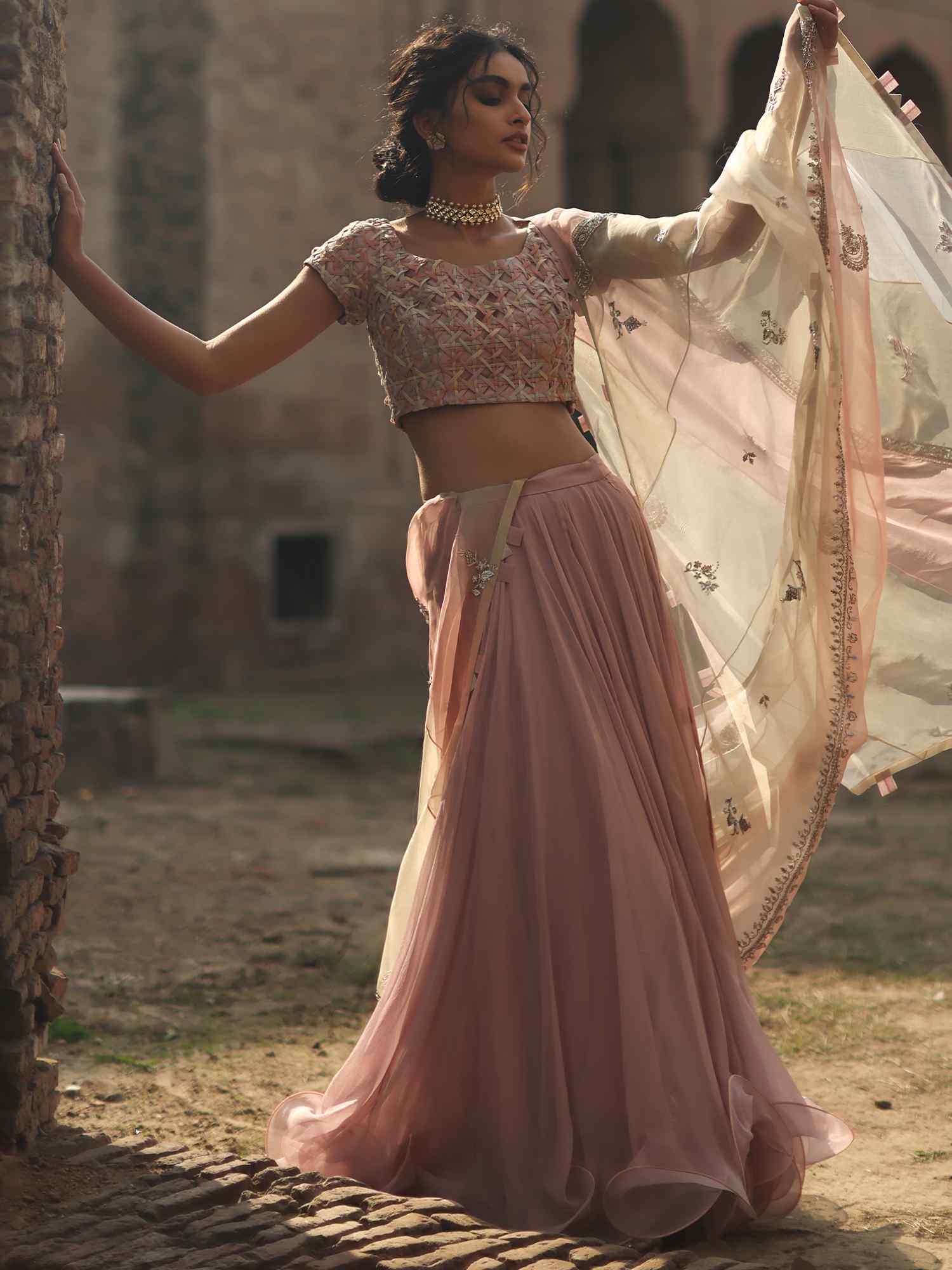 Pakistani Peony Pink Handwoven Organza Lehenga (3-Piece) - Image 3