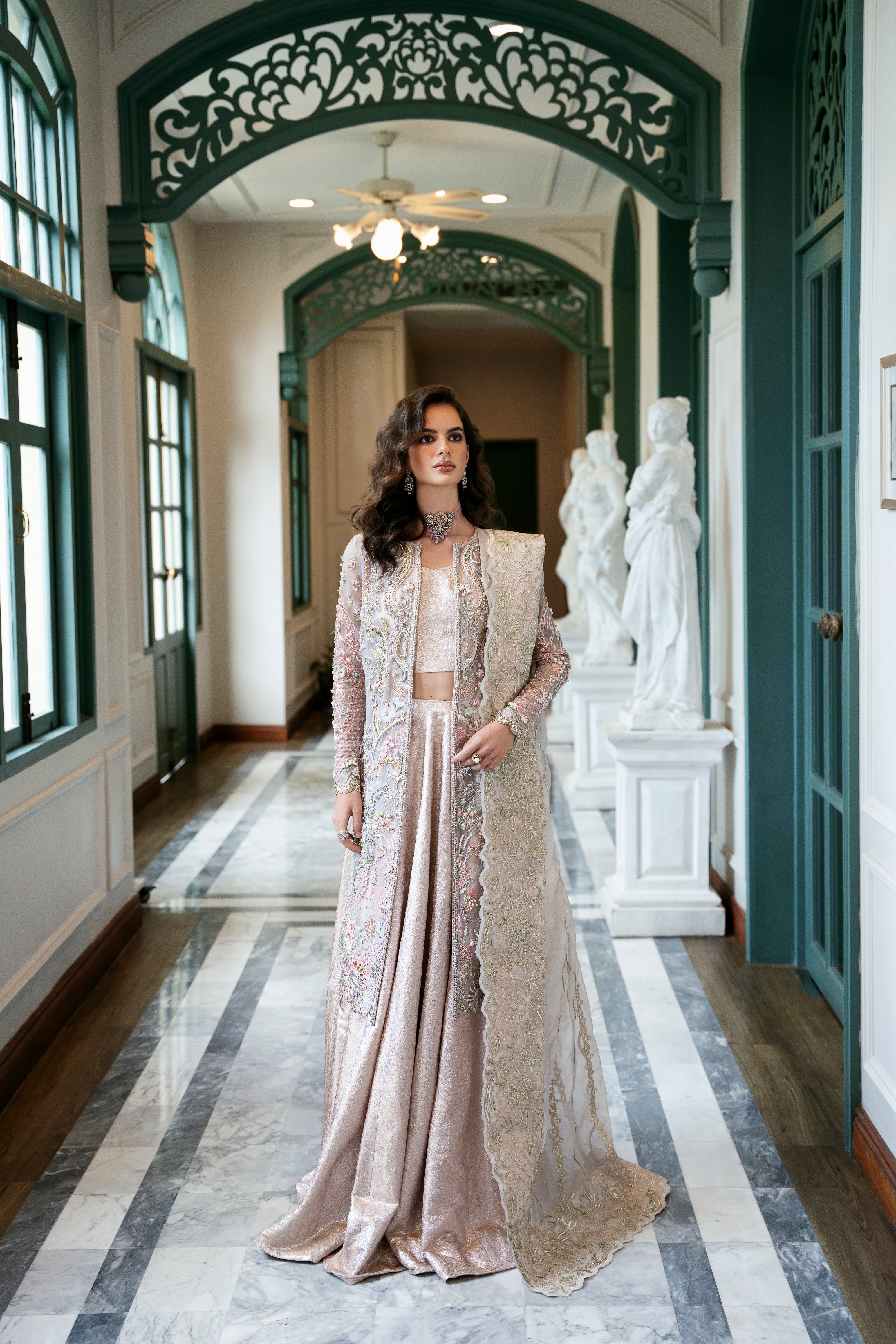 Blush Rose Embellished Organza & Jamawar Lehenga (3-Piece) - Image 4