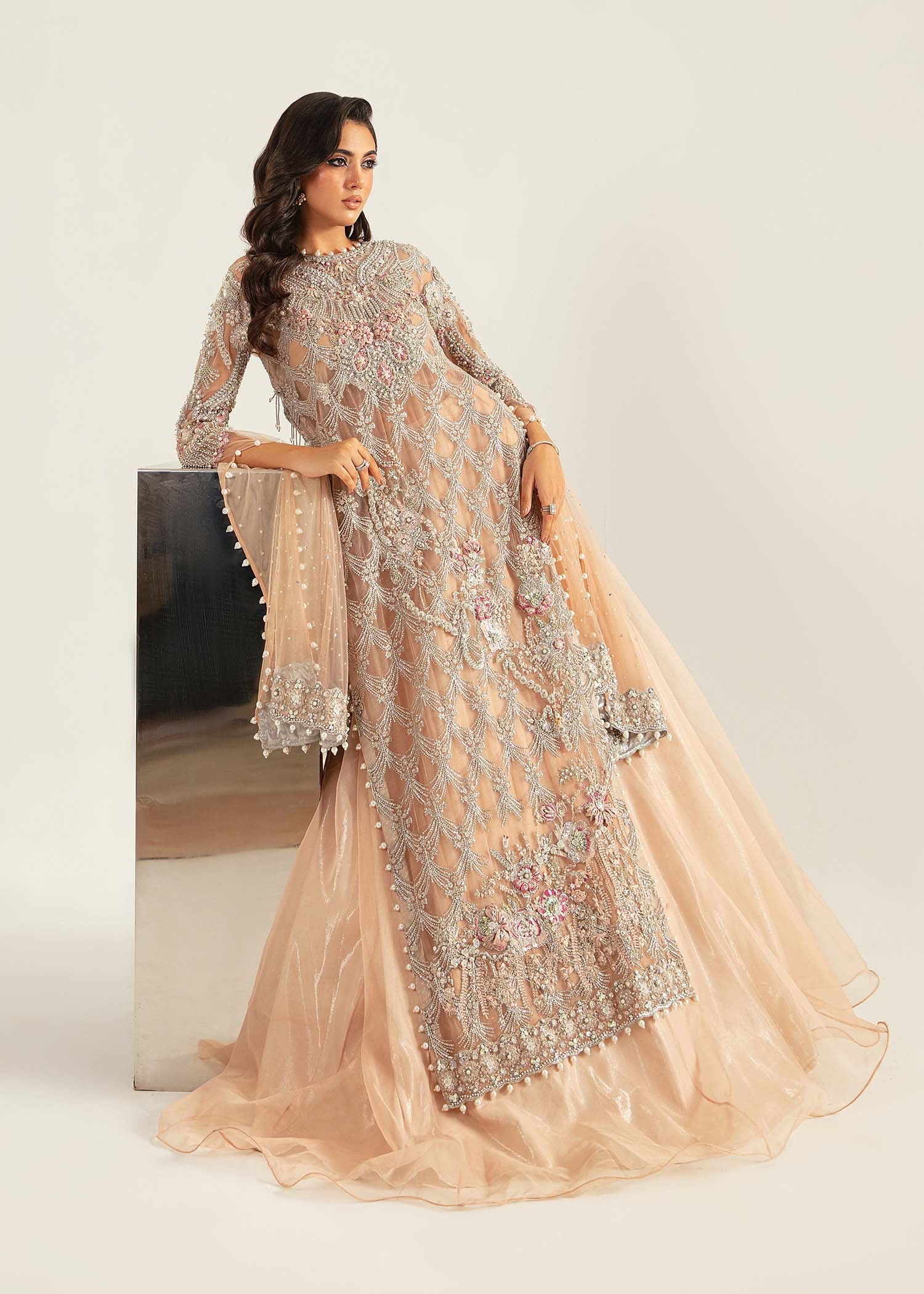 Pakistani Powder Pink Embellished Net & Organza Lehenga (3-Piece) - Image 8